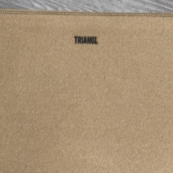 Hot pink thread swimsuit set with bonus bag. - Picture 12 of 12